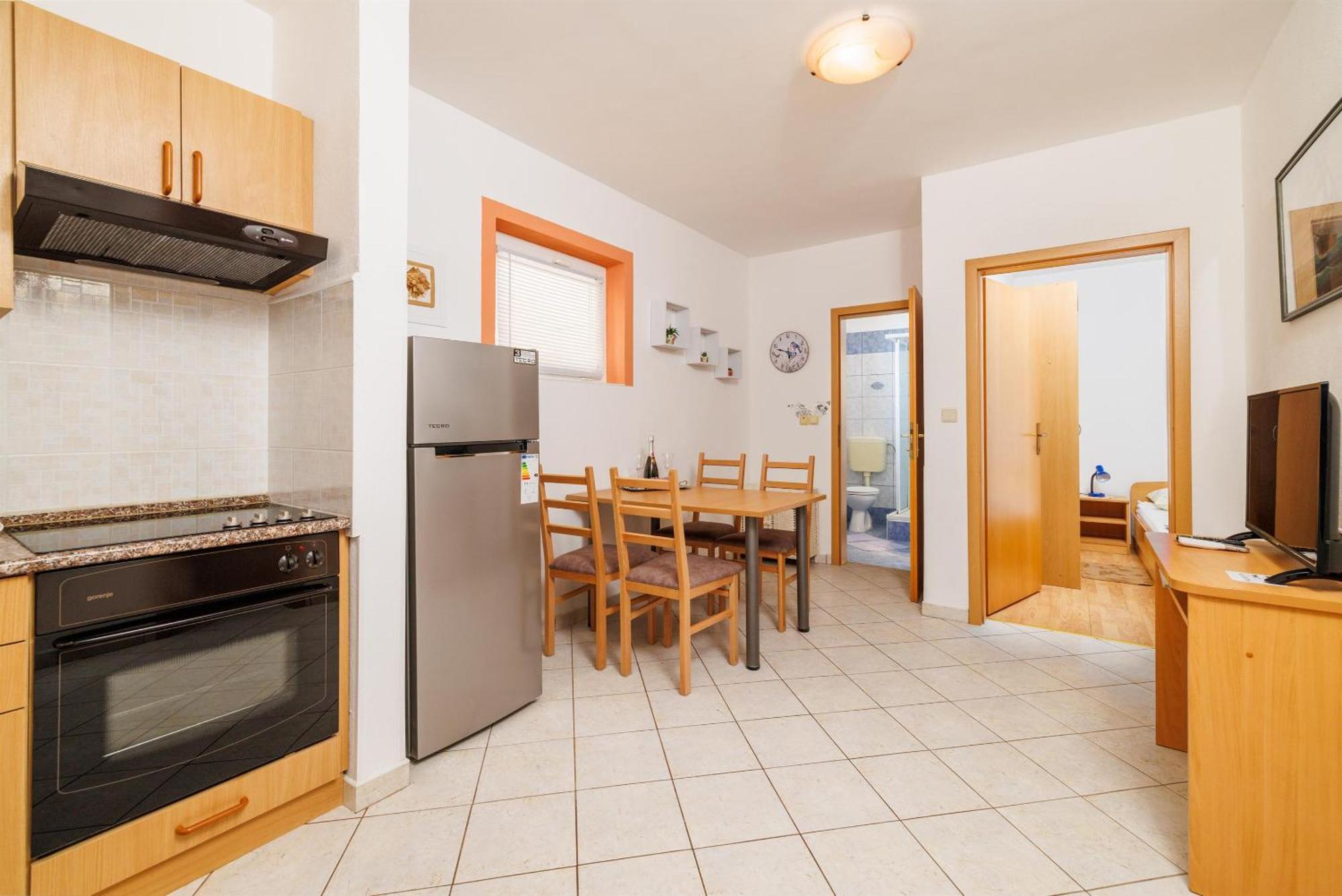 Apartment Julija 波威尔 外观 照片